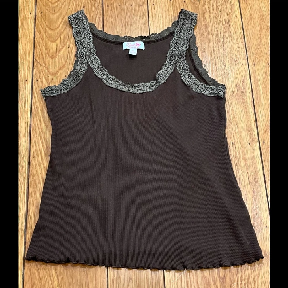 Lena Brown Tank Sleeveless Lace Straps & Trim Lettuce Edge Hem Women's Petite L